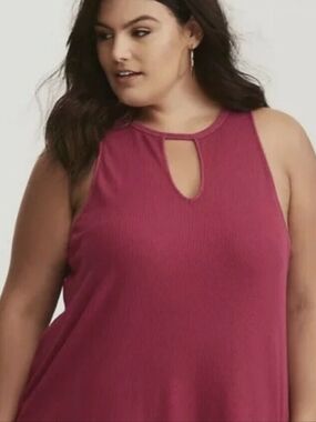 TORRID - (NWT) Women's Pink / Plum Keyhole Cut Out Plus Sized Tank Top 4X